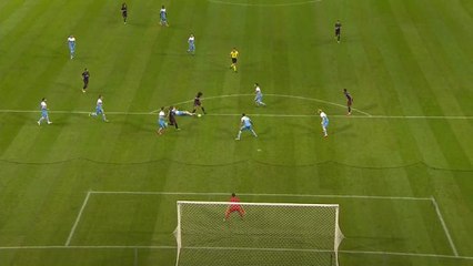 ICC - Servi par Lacazette, Aubameyang marque contre la Lazio