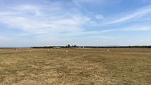 Décollage de planeurs à l’aérodrome de Falaise-Monts D’Eraines