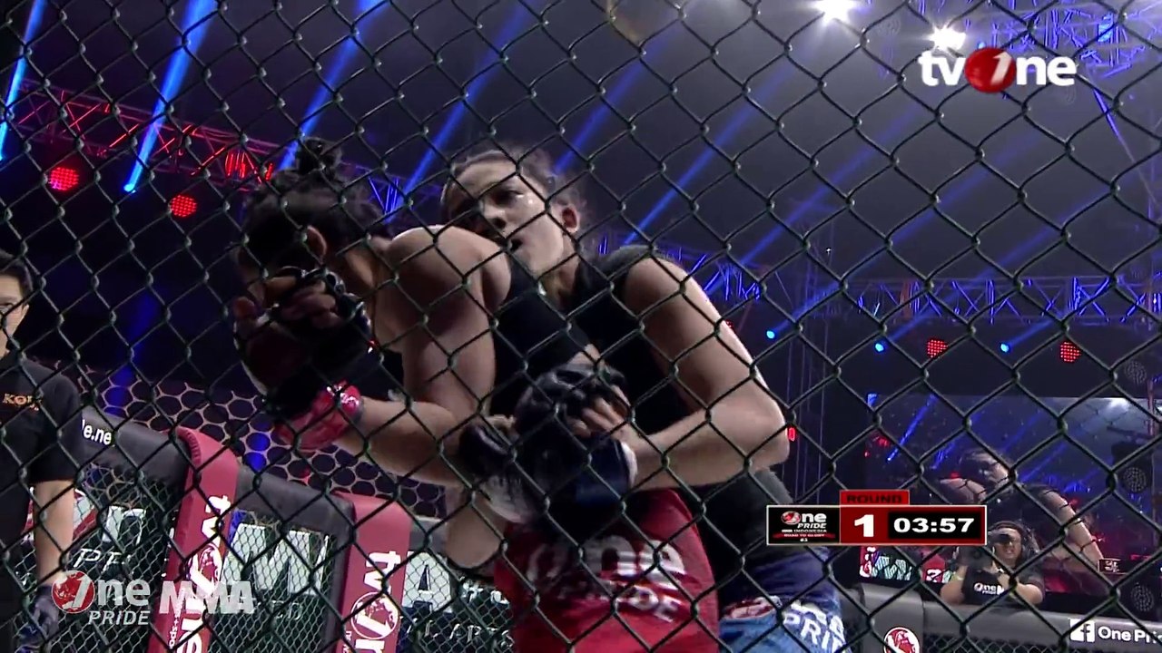 [HD] One Pride MMA #3 Vita Nopanti VS Inandiya Citra - Woman Strawweight Tournament Fight