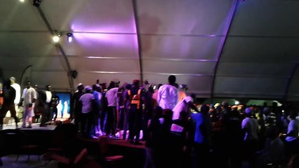 Bagarre entre Balla gaye 2 et Modou lo à la place du souvenir