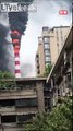 Incendie impressionnant dans une centrale électrique en Chine.. en pleine ville !