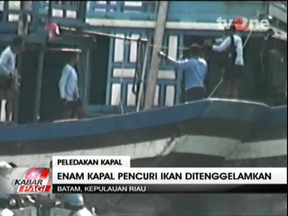 Enam Kapal Pencuri Ikan Berbendera Asing Diledakan