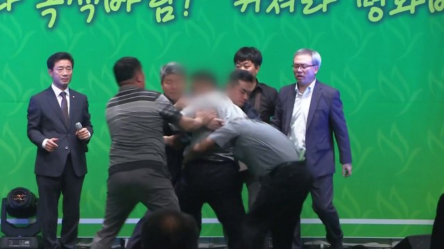 민주평화당 전당대회서 난동 부린 40대 붙잡혀 / YTN