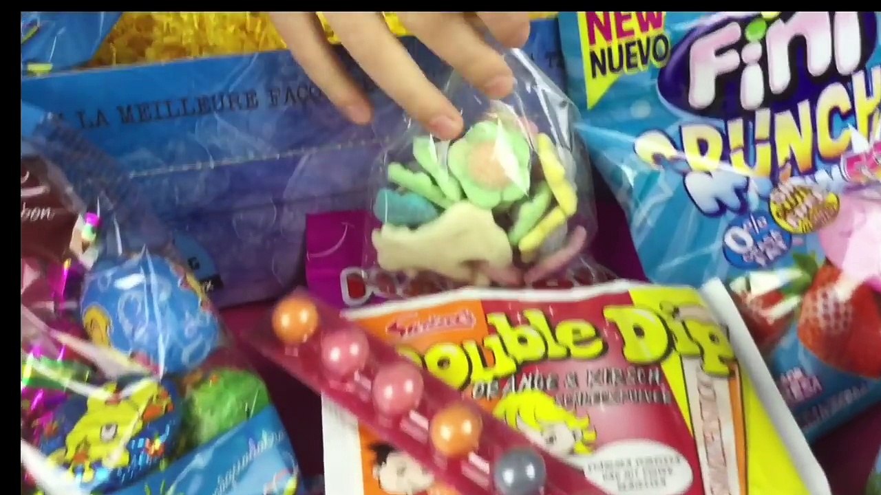 DEGUSTATION CROK TA BOX - Fête de Pâques ! LÉVANAH et ses sœurs goûtent BONBONS, CHOCOLATS, SUCETTES