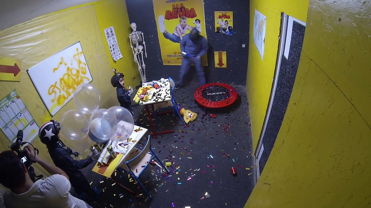 DEMOLITION PARTY • On est devenus fous ! lol - Studio Bubble Tea