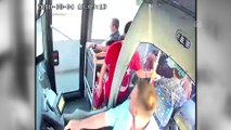 Yolcu ile otobüs şoförünün kavgası kameralara yansıdı - SİVAS