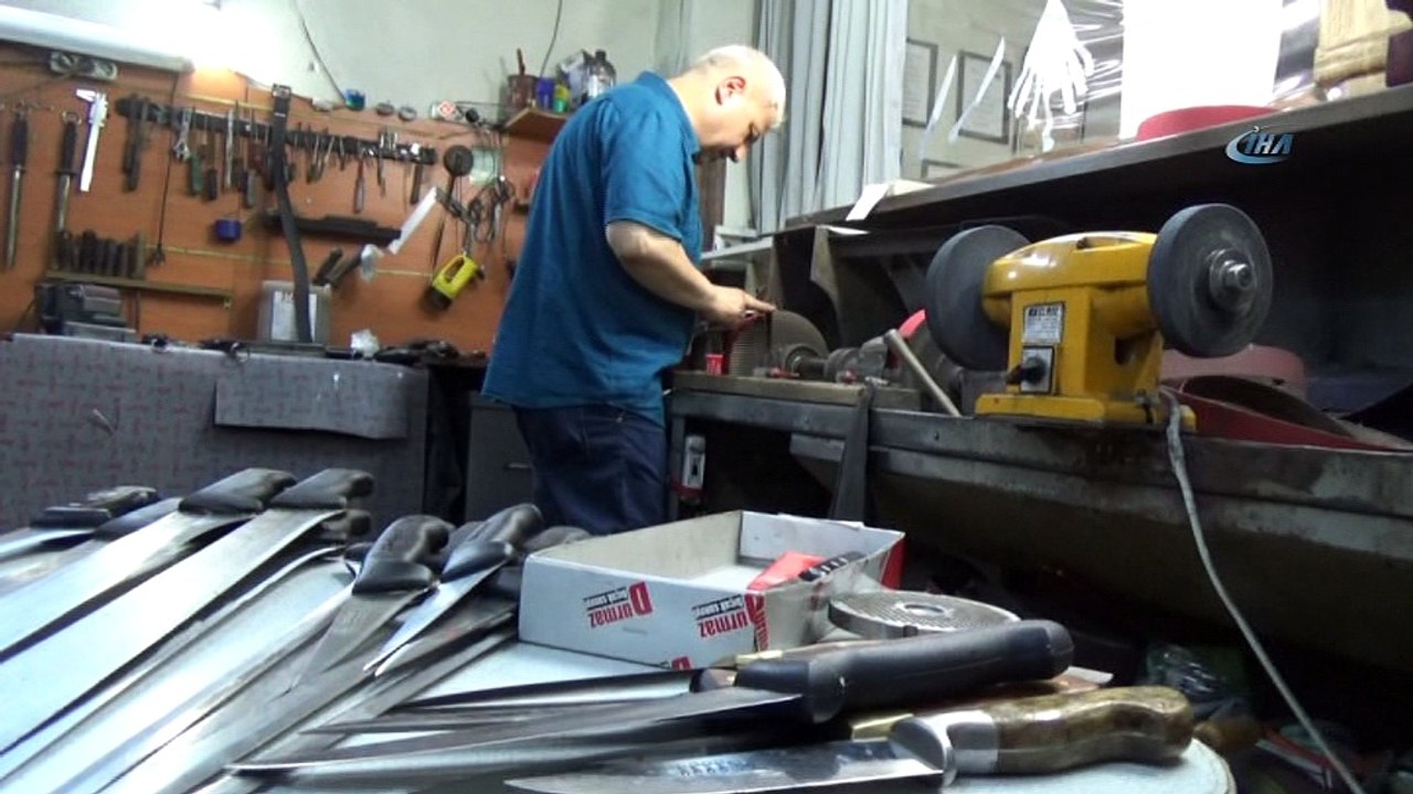 40 yıllık bıçak ustasından kurban bıçağı uyarısı: 'Üstün vasıflı madenden yapılmış bıçaklar tercih edilmeli'