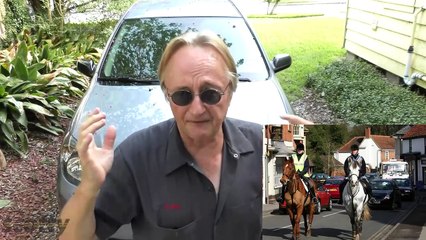 Here’s How They Drive Cars in the UK - Right vs Left Driving
