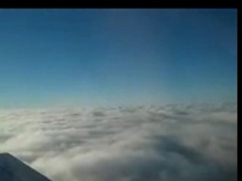 VFR Granville (LFRF) Nantes (LFRS) on top avec Boggy's