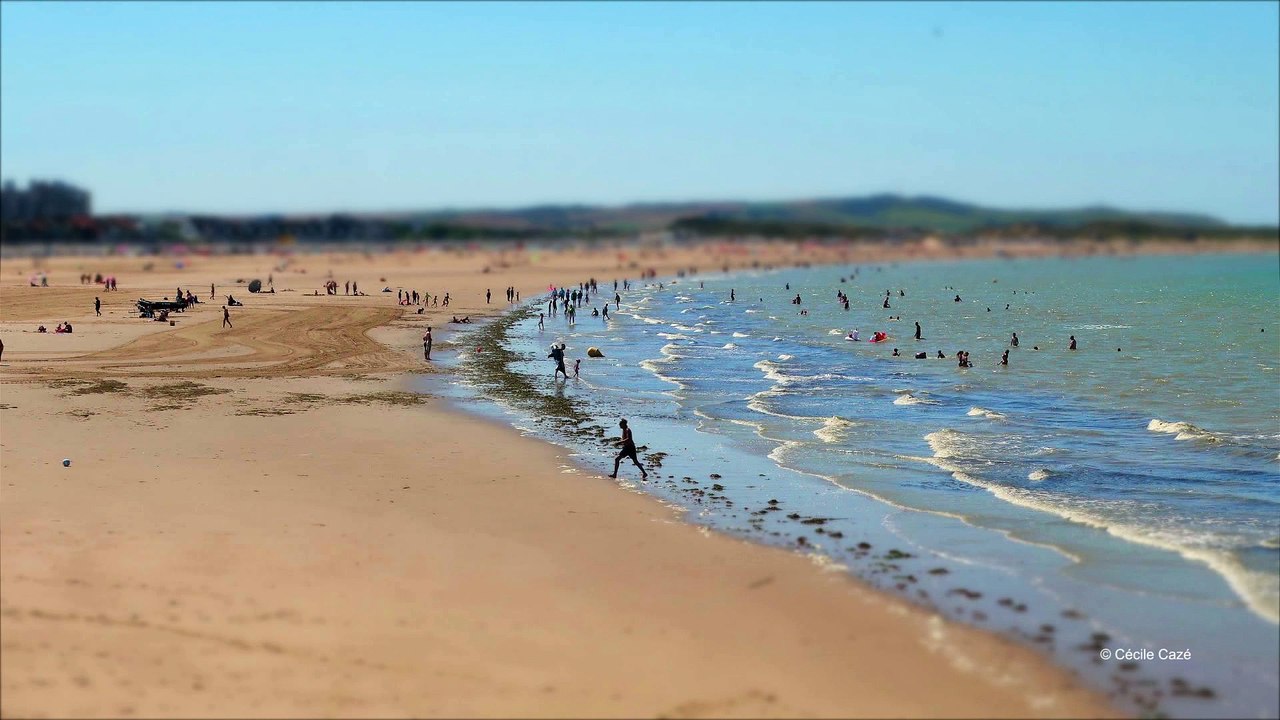 tilt shift plage calais marée montante