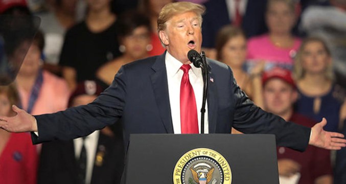 Trump'tan Gümrük Vergileri Açıklaması: Gümrük Tarifeleri En Yüksek Düzeyde İşliyor