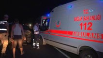 Elazığ'da Otomobil Römorka Arkadan Çarptı: 5 Yaralı