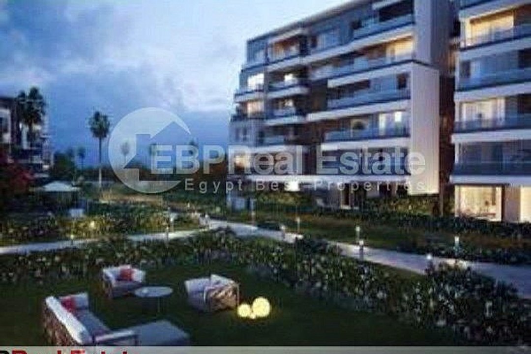 Villa 761 M For Sale At Compound Hyde Park
