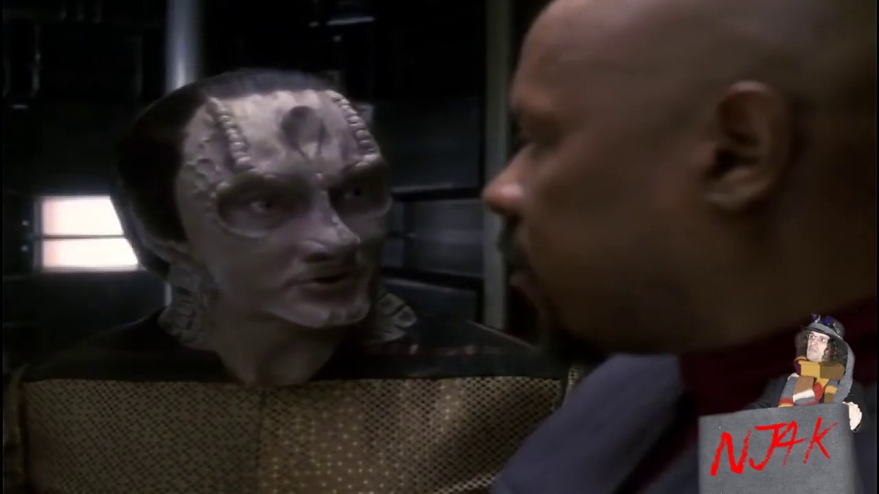 Deep Space Nine In The pale moonlight (Review)