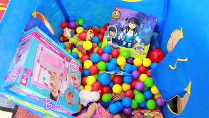 HUGE TRAIN TENT Mickey Mouse Baby Alive Lion Guard Toys