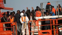 Espanha resgata 400 migrantes do Mediterrâneo