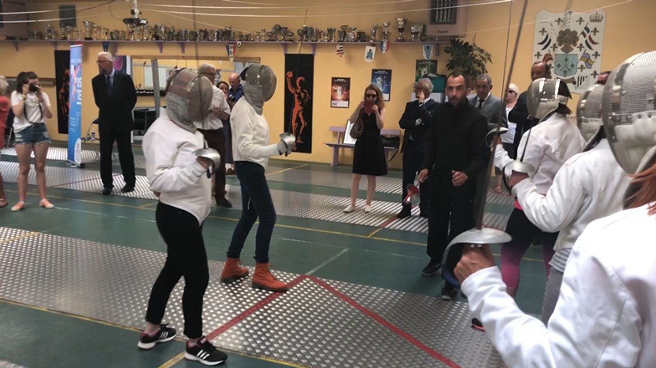 La ministre des sports en visite au cercle d’escrime