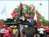 Kecewa Pemerintahan Jokowi, Ribuan Buruh Berdemo di Depan Istana