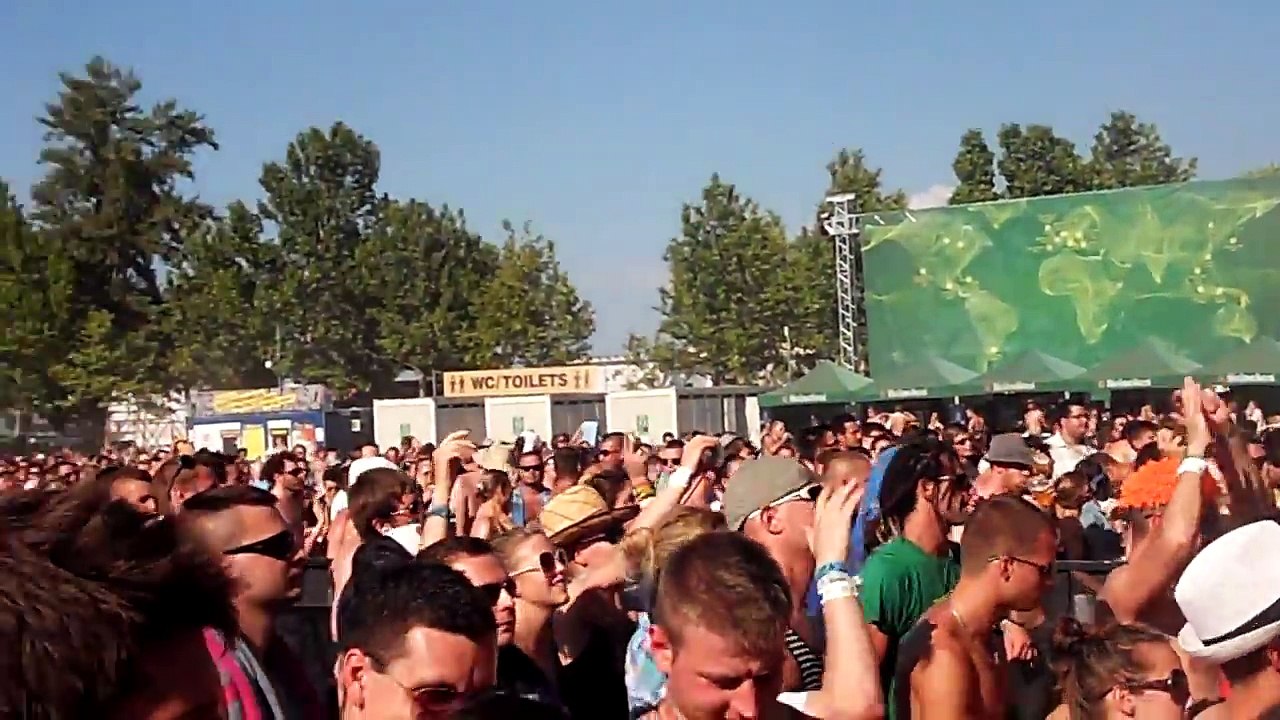 PAROV STELAR LIVE @ Balaton Sound new [HD]