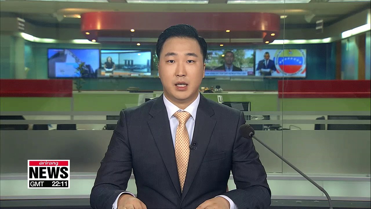 Vintage plane crashes in Swiss Alps, killing all 20 people on board