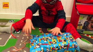 Little Boy Spiderman Unpacking and Play Bowling Toys
