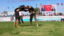 Hatay'ın Yayladağı ilçesindeki şampiyonada başpehlivan, İsa Göçen oldu