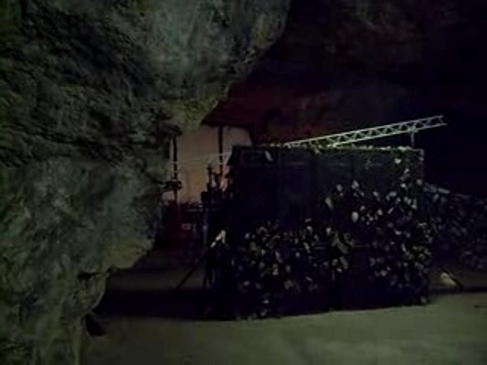 TeuF grotte dept 49 Teks a clak