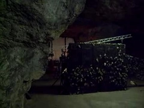 TeuF grotte dept 49 Teks a clak