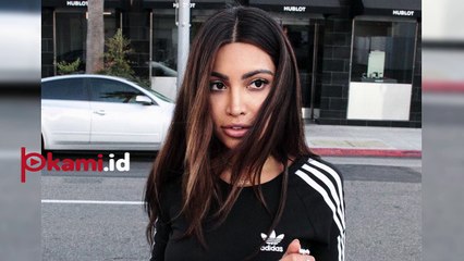 Intip Gaya Seksi, Kembaran Kim Kardashian yang Dianggap Numpang Tenar