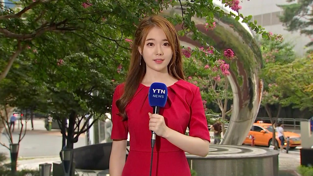 [날씨] 예측 빗나간 동해안 폭우...내륙은 여전히 찜통 / YTN