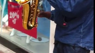 Amazing Saxophone Guy