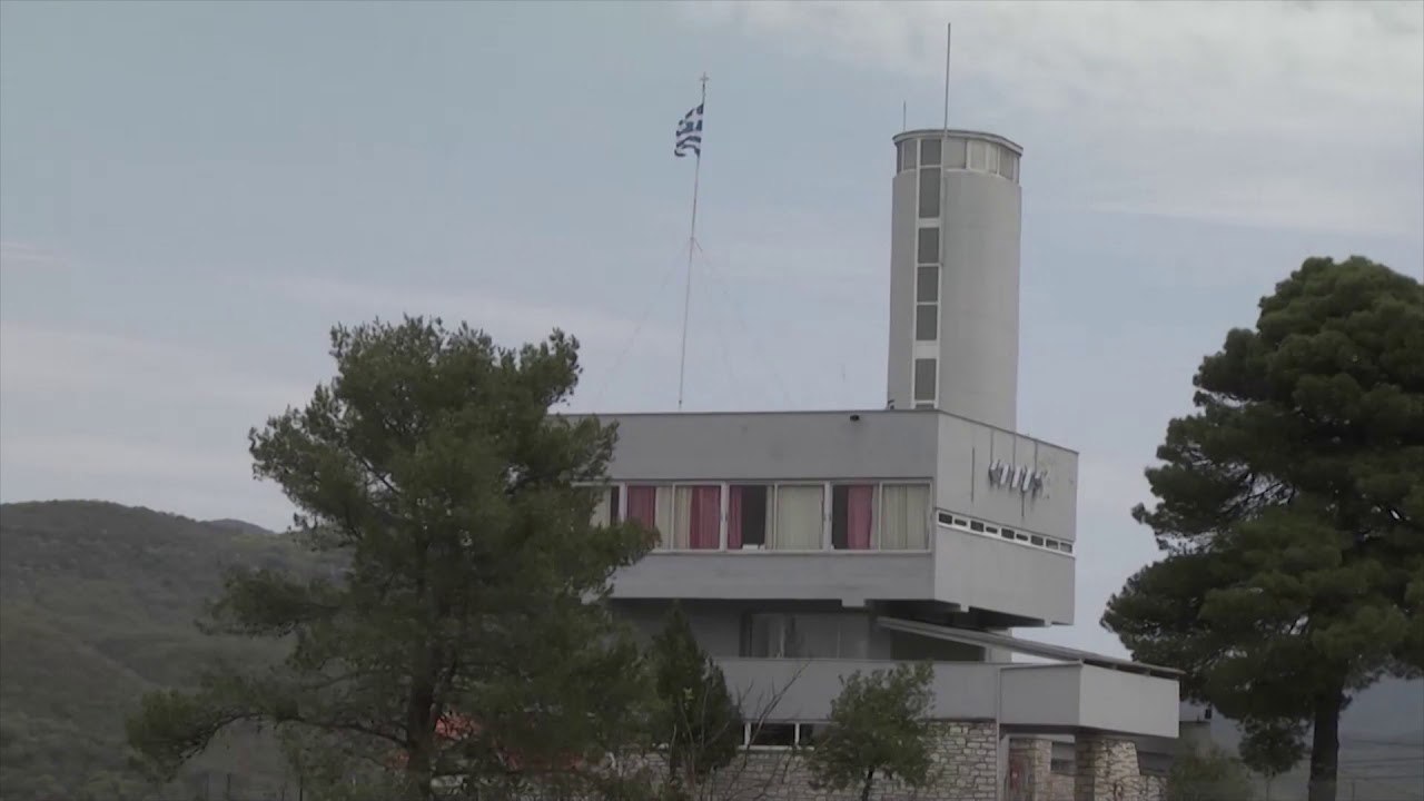 FLUKS EMIGRANTESH NE KAKAVIJE PER SHKAK SE PALA GREKE PUNON ME PERSONEL TE REDUKTUAR LAJM