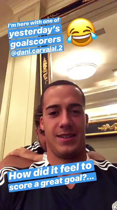 Lucas Vázquez, Marco Asensio y Dani Carvajal con la cuenta del Real Madrid