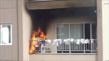 Kuşlar Gelmesin' Diye Balkon Korkuluklarına Astığı Poşetler Alev Alınca Damacana ile Söndürdü