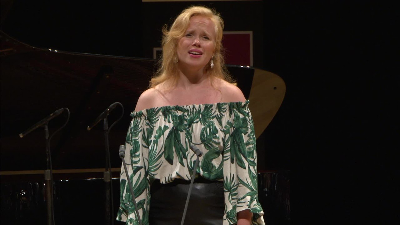 Gershwin : Summertime (Beate Mordal, soprano / Tanguy de Williencourt, piano)