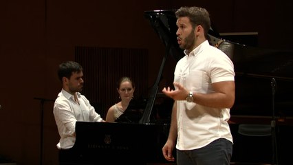 Agustin Lara : Granada (Trystan Llyr Griffiths, ténor / Tanguy de Williencourt, piano)