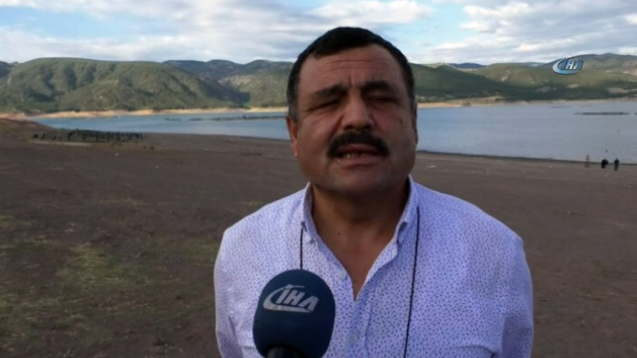 Almus Baraj gölünde su seviyesi düştü