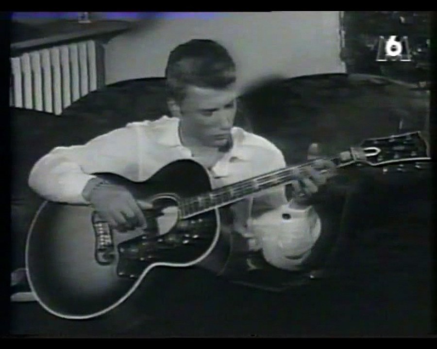 Johnny Hallyday  "Jeux Interdits"