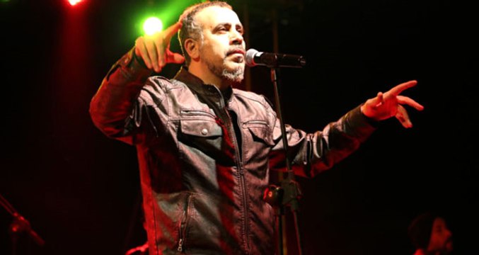 12 Saat Şarkı Söyleyerek Rekor Kıran Haluk Levent, Bu Sefer de 13 Saat Söyleyecek