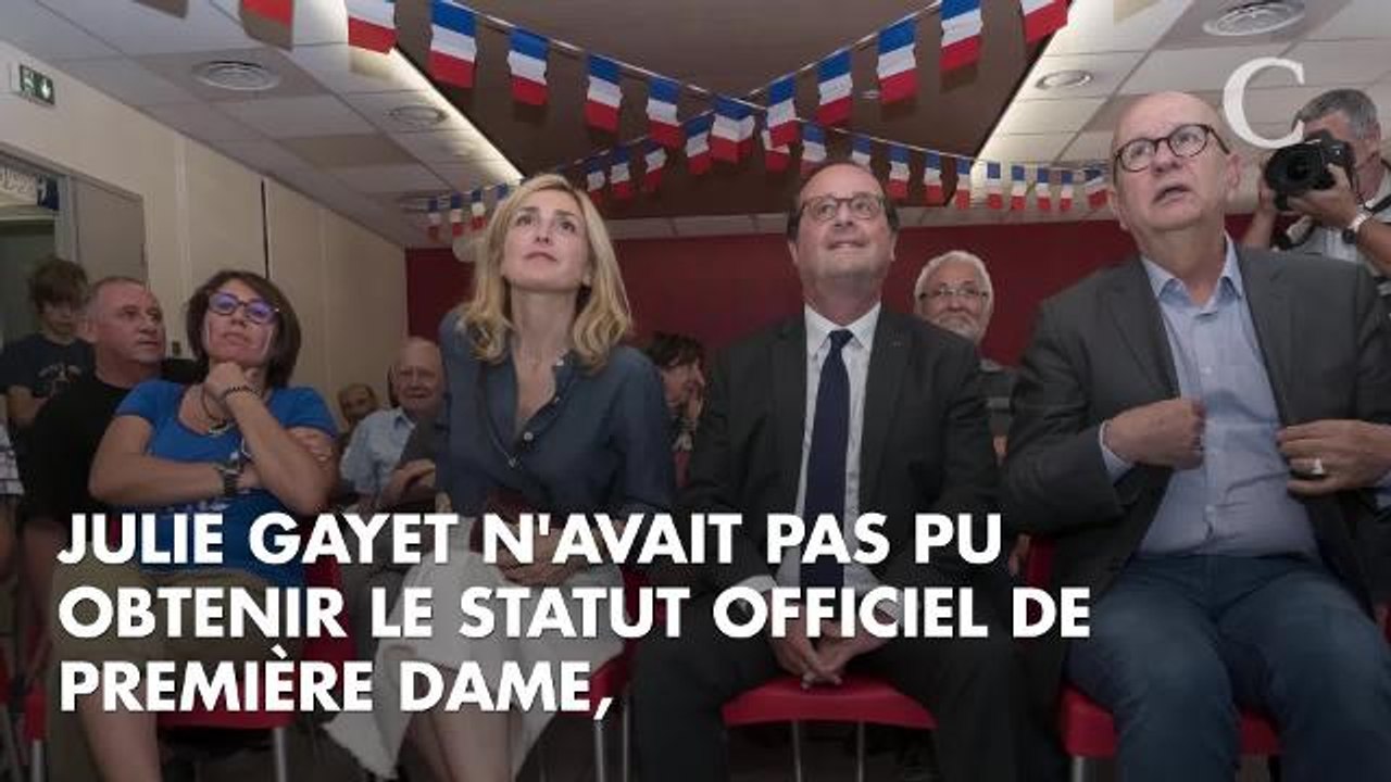 PHOTOS. François Hollande et Julie Gayet prennent un bain de foule pendant leurs vacances dans le Sud