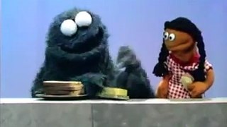 Sesame Street Cookie Monsters Sandwich (1970)
