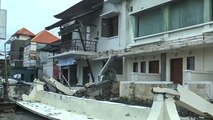 ذعر بجزيرتي بالي ولومبوك بإندونسيا بعد زلزال قاتل