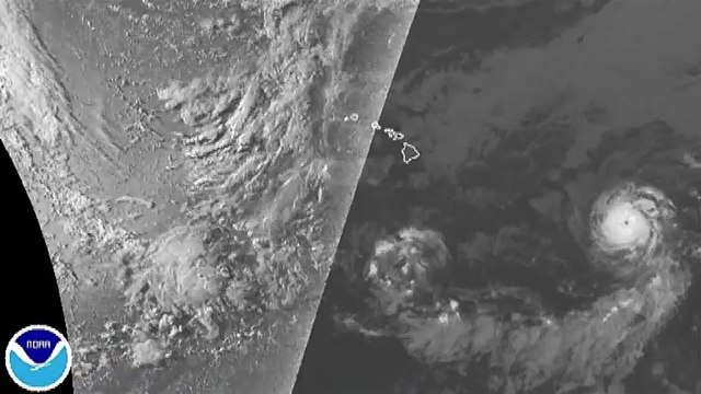 Hurricane Hector Heads Toward Hawaii