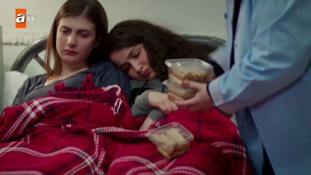 Yurtta zehirlenme! - Kırgın Çiçekler 41.Bölüm