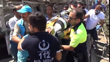Freni Boşalan Tır Dehşet Saçtı! Kaza Yerinden İlk Görüntüler