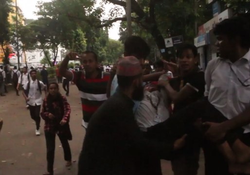 Student Protesters Injured During Clashes in Bangladesh
