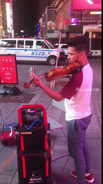 Quand les New-Yorkais entendent un violon