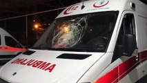 Park halindeki ambulansa taşlı saldırı - SAMSUN