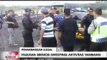 Pasukan Brimob Berpatroli di Lokasi Tambang Pasir Ilegal Lumajang