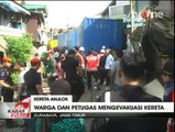 Proses Evakuasi Kereta Barang yang Anjlok di Surabaya